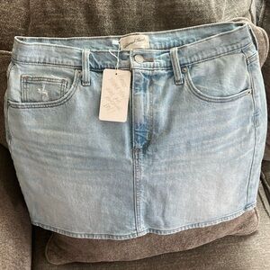 Universal Threads Light Blue Denim Skirt
